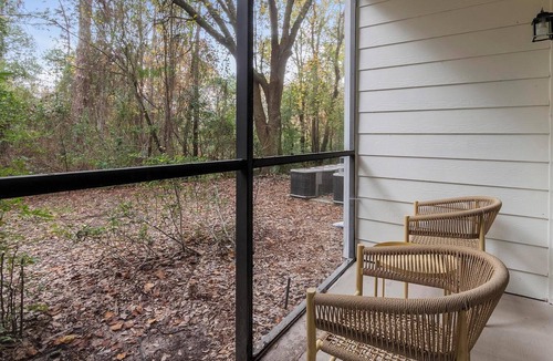 Southside Apartment | Landing | Chic 1BD, Gym, Clubhouse