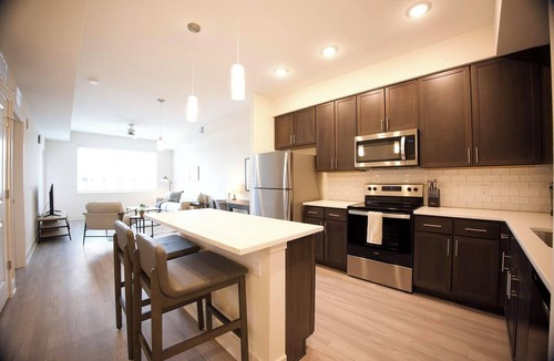 Palmetto Apartment | Landing | Chic 1BD, Gym, Yoga Studio