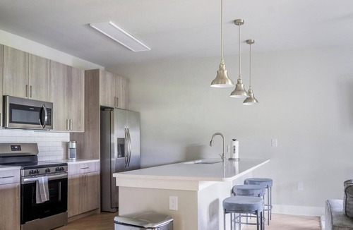 Fort Myers Apartment | Landing | Chic 1BD, Pool, Gym