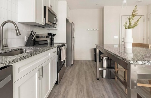 Daytona Beach Apartment | Landing | Chic 1BD, Courtyard, Clubhouse