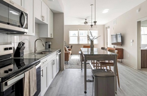 Daytona Beach Apartment | Landing | Chic 1BD, Courtyard, Clubhouse