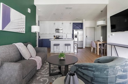 Apopka Apartment | Landing | Chic 2BD, Clubhouse, Gym