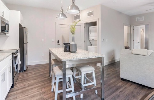 Florida Center Apartment | Landing | Chic 2BD, Gym, Game Room