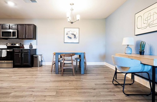 Cocoa Apartment | Landing | Chic 2BD, Pool, Gym