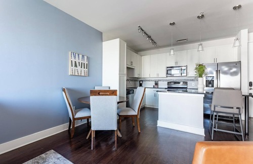 Central Business District Apartment | Landing | Chic 2BD, Rooftop Lounge, Gym