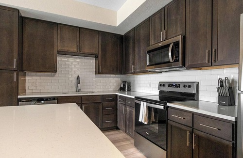 Palmetto Apartment | Landing | Incredible 1BD, Yoga Studio, Pool