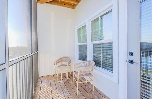 Fort Myers Apartment | Landing | Incredible 2BD, Pool