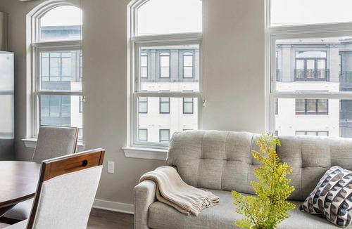 Yamacraw Village Apartment | Landing | Incredible 2BD in Downtown