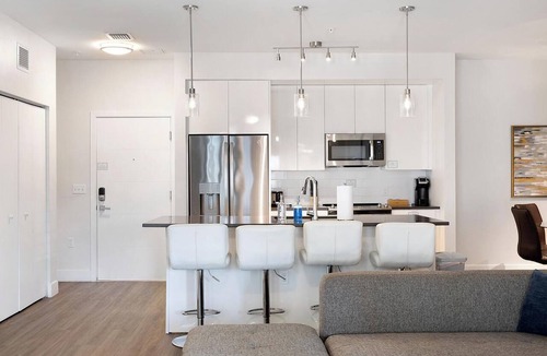 Port Tampa City Apartment | Landing | Incredible 3BD, Gym, Pool