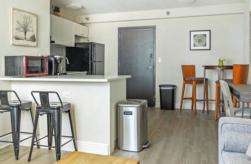 St. Petersburg Apartment | Landing | Modern 1BD, Yoga Studio, Gym
