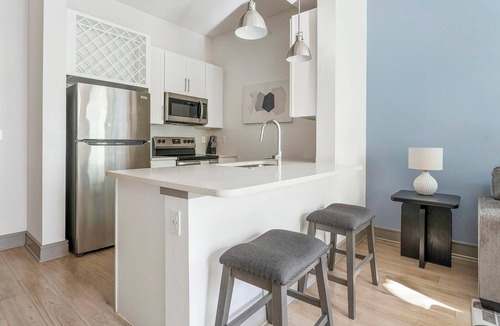 Rural Estates Apartment | Landing | Modern 1BD, Courtyard, Clubhouse