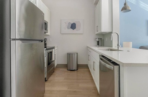 Rural Estates Apartment | Landing | Modern 1BD, Courtyard, Clubhouse
