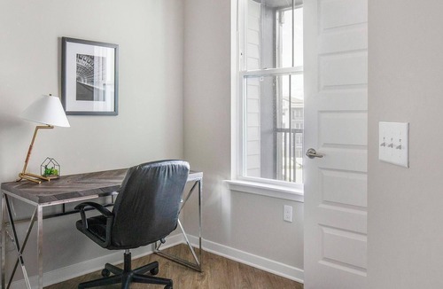 Wimauma Apartment | Landing | Modern 1BD, Gym, Clubhouse