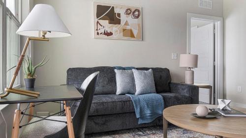 St. Johns Apartment | Landing Modern 2BD Gym
