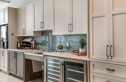 Apopka Apartment | Landing | Modern 3BD, Gym, Clubhouse