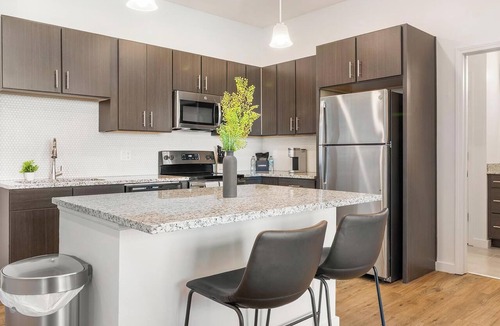 Tarpon Springs Apartment | Landing | Spectacular 2BD, Clubhouse