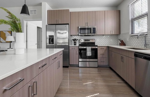 Whitney Beach Apartment | Landing | Spectacular 2BD, Clubhouse, Game Room