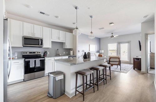 Candler Apartment | Landing | Spectacular 1BD, Gym, Pool