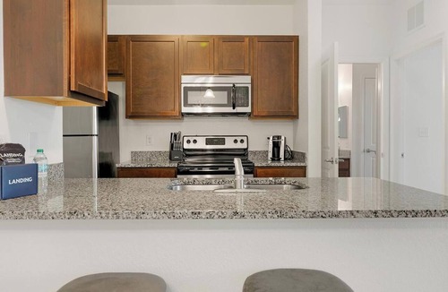 Apopka Apartment | Landing | Spectacular 1BD, Clubhouse, Gym