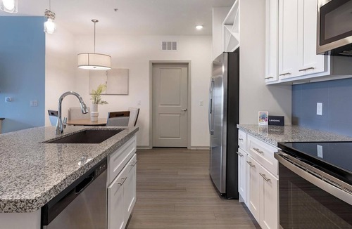 Apopka Apartment | Landing | Spectacular 2BD, Clubhouse, Gym