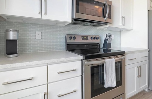 Rural Estates Apartment | Landing | Spectacular 2BD, Clubhouse, Courtyard