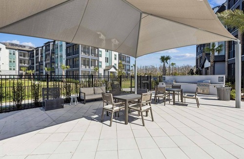 Wimauma Apartment | Landing | Spectacular 2BD, Gym, Clubhouse