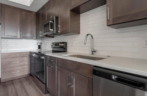 Fort Myers River District Apartment | Landing | Spectacular 2BD, Gym, Game Room