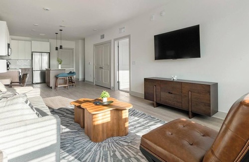 Highpoint Apartment | Landing | Stunning 1BD, Game Room, Pool