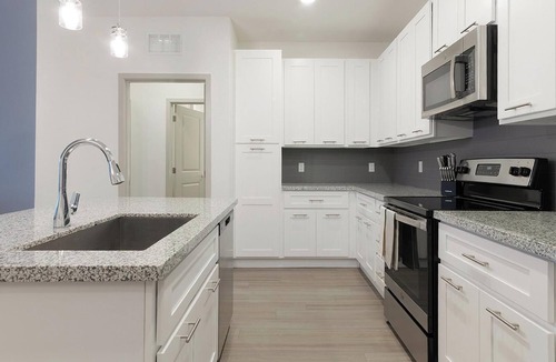 Apopka Apartment | Landing | Stunning 2BD, Clubhouse, Gym