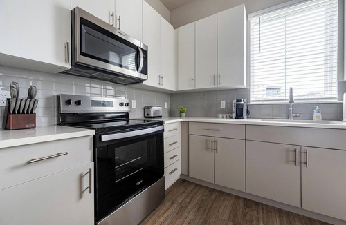 Wimauma Apartment | Landing | Stunning 2BD, Gym, Clubhouse
