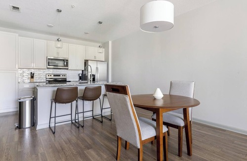 Fort Myers Apartment | Landing | Stylish 1BD in The Forum