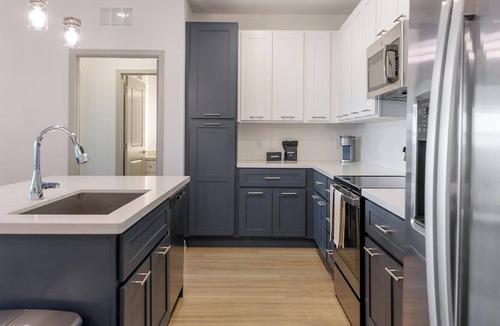 Apopka Apartment | Landing | Stylish 2BD, Clubhouse, Gym