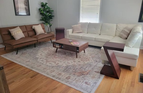 Lanett House | Lanett's Hideaway