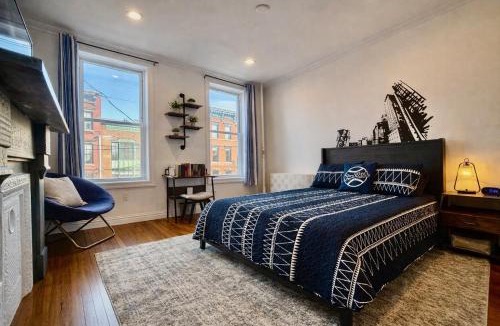 Hoboken Apartment | Large Home - Great Location - 15 Minutes to NYC - Sleeps 6 comfortably