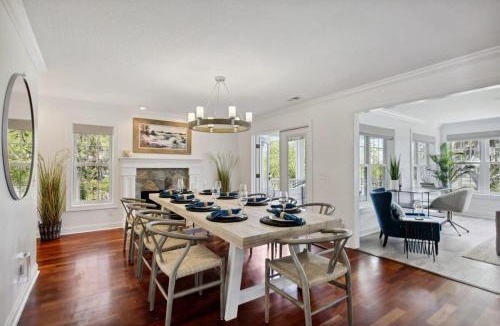 Savannah House | Large Peaceful Home Hot Tub Dock Near Beach