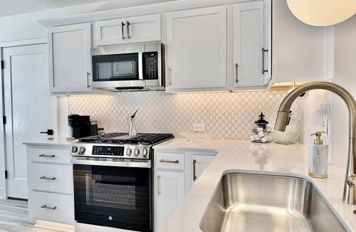 Sumter County House | Las Palmas - New 3/2 w/Golf Cart in The Village of Waters Edge