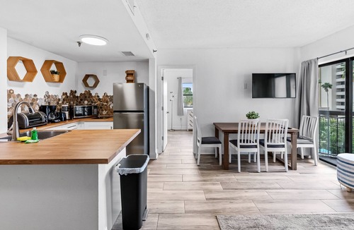 Southwest Orlando Villa | Last Minute Disney Getaway! Modern Condo with Amazing Views. Book Now! #147473