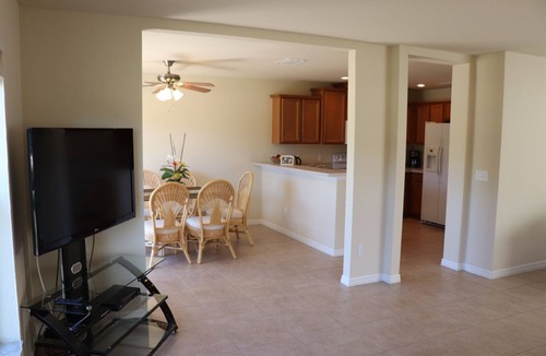 Venice House | LAST MINUTE MARCH AVAILABLE! House in gated community Stoneybrook/near beaches