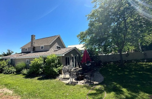 Pulaski House | Lazy Salmon River Cottage - 2 Bedrooms