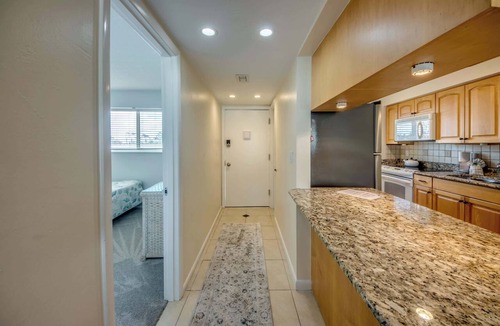 South Island Condo | Leonardo Arms #209 Cozy Beachfront Condo