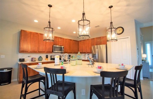 Kissimmee Resort | Less than 15 minutes to the Disney Area!