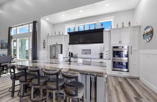Spring Hill House | Let's Go Scalloping! Pool, Gym, boat dock