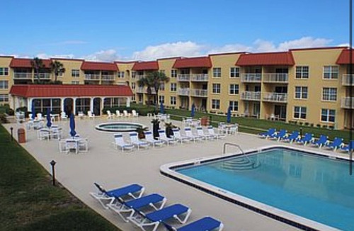 Point East Condo | Limited Time Offer-Exclusive Beachfront Retreat Walk-Out Unit to Ocean