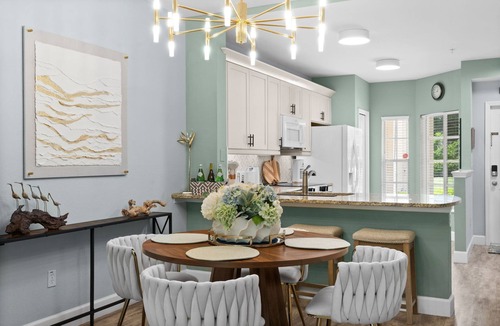 Naples Condo | Limited-Time Offer: Charming 2BR Naples Condo with Club Option