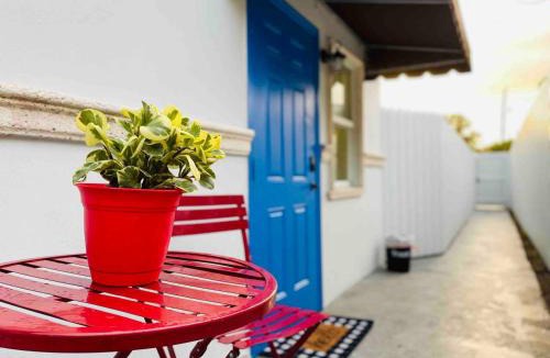 West Little Havana Apartment | Little Havana 1BR Apartment Sleeps 3