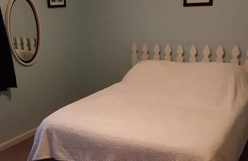 Dover House | Little Mistletoe Plantation. A place for adventure and rest.