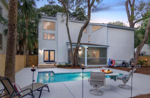 East Beach House | Live Oak Retreat - 2104 Bruce Drive