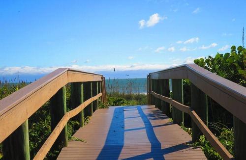 Cocoa Beach Condo | LIVIN' THE DREAM 1ST FLOOR CONDO, STEPS TO THE BEACH HEATED POOL, PRIME LOCATION