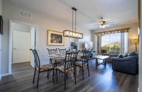 Florida Central Atlantic Coast Apartment | Location,Location,Orlando3bdr 2bthl,Resort near all parks, Conv.Ctr, Int. Dr
