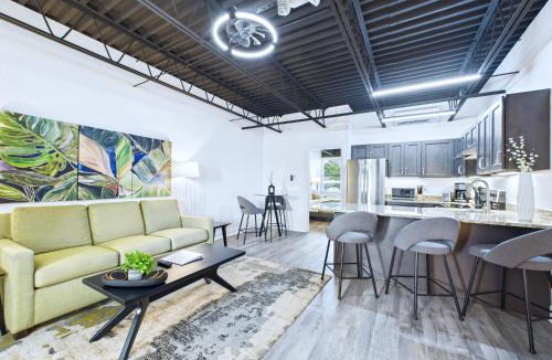Port Canaveral Hotel | Loft Getaway Near Port & Beach -Unit 203